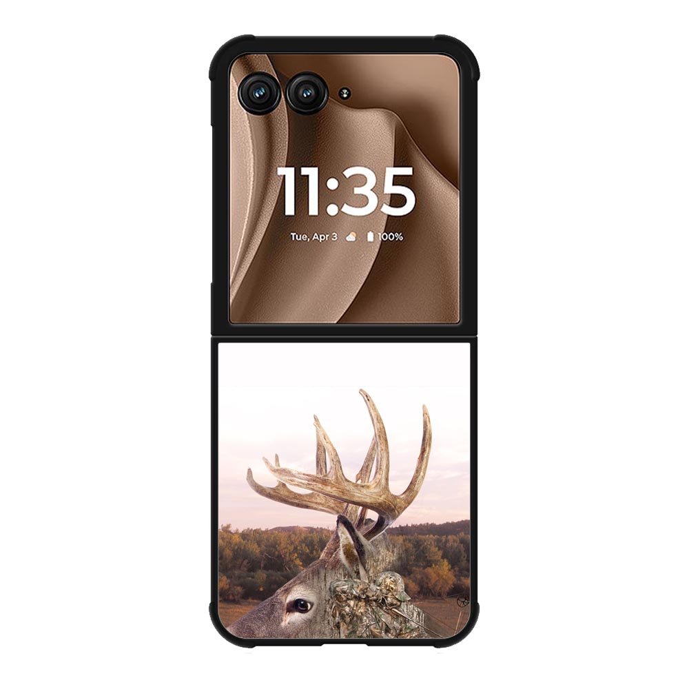 Realtree Deer And Hunter Motorola Moto RAZR Plus 2025 Case