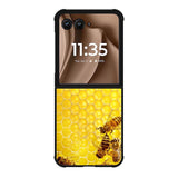 Bee Honeycomb Motorola Moto RAZR Plus 2025 Case