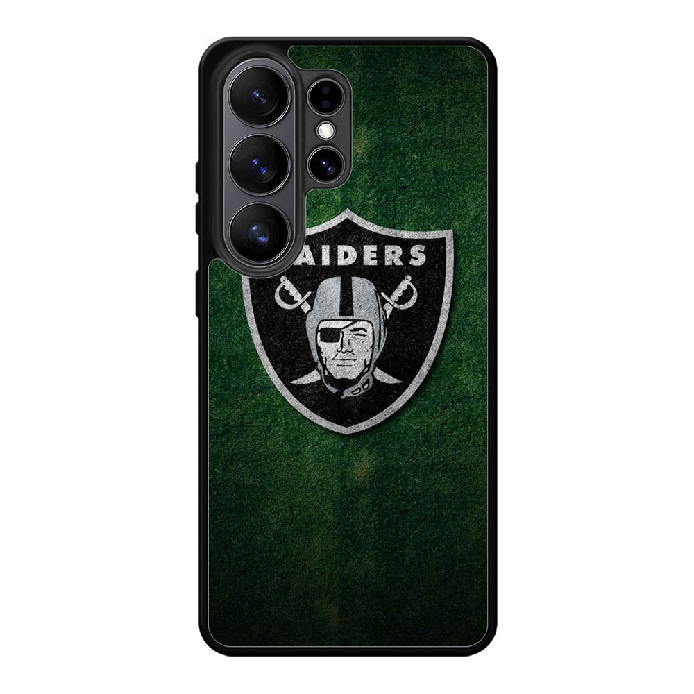 Oakland Raiders Samsung Galaxy S26 Ultra phone case with DC1317 design